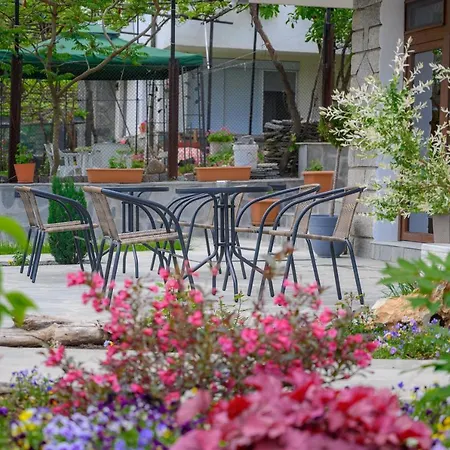 влахов بيت ضيافة 3*