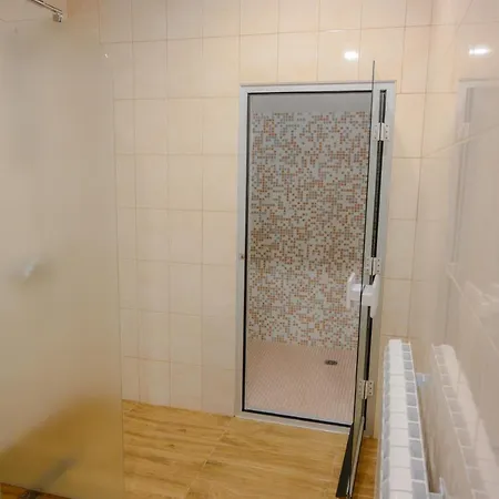 влахов Gæstehus 3*