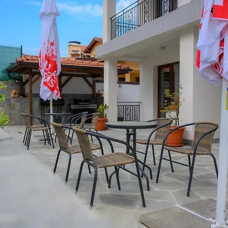 влахов بيت ضيافة 3*