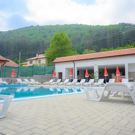 влахов بيت ضيافة ساباريفا بانيا